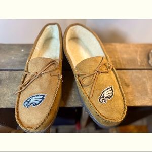 Men’s Falcon house shoes